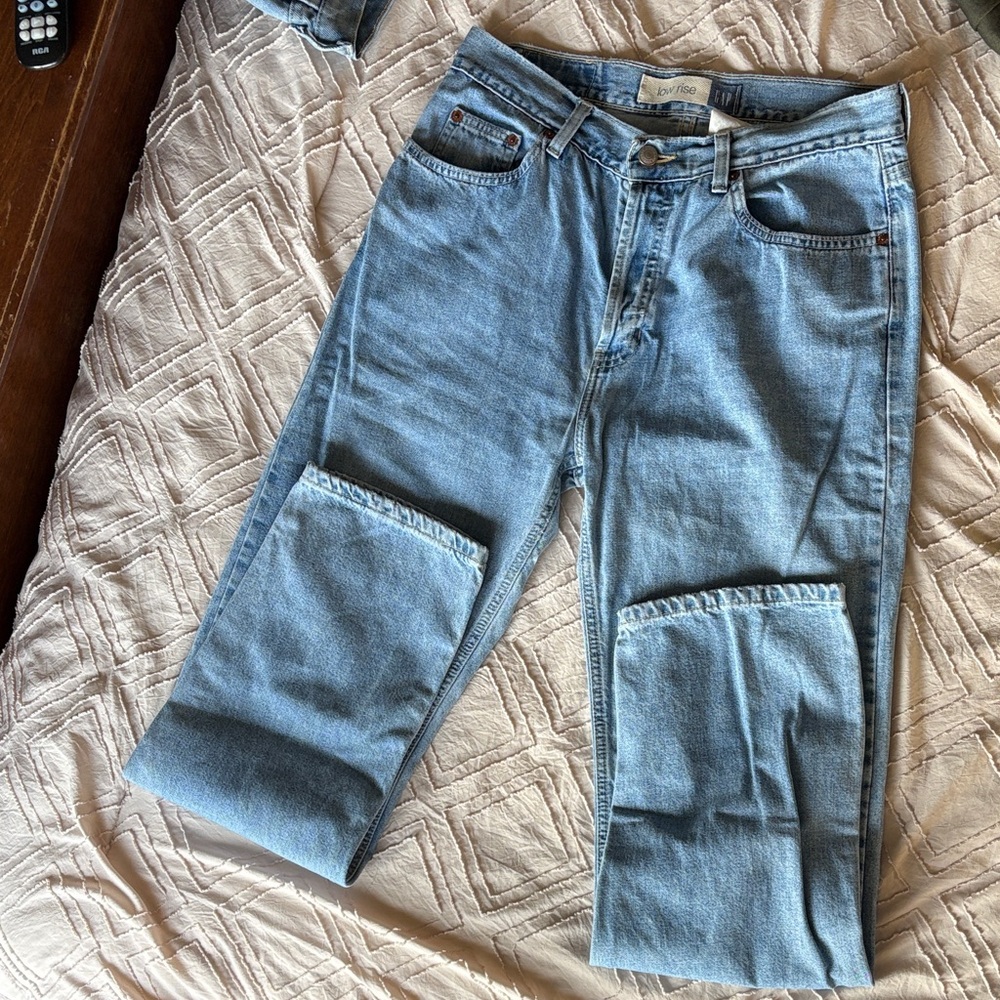 GAP women’s Denim Jeans in Light Blue